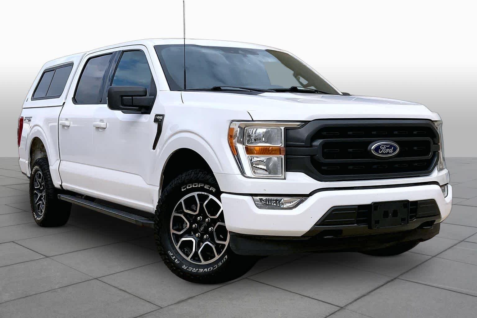 Used 2021 Oxford White Ford XLT image 2