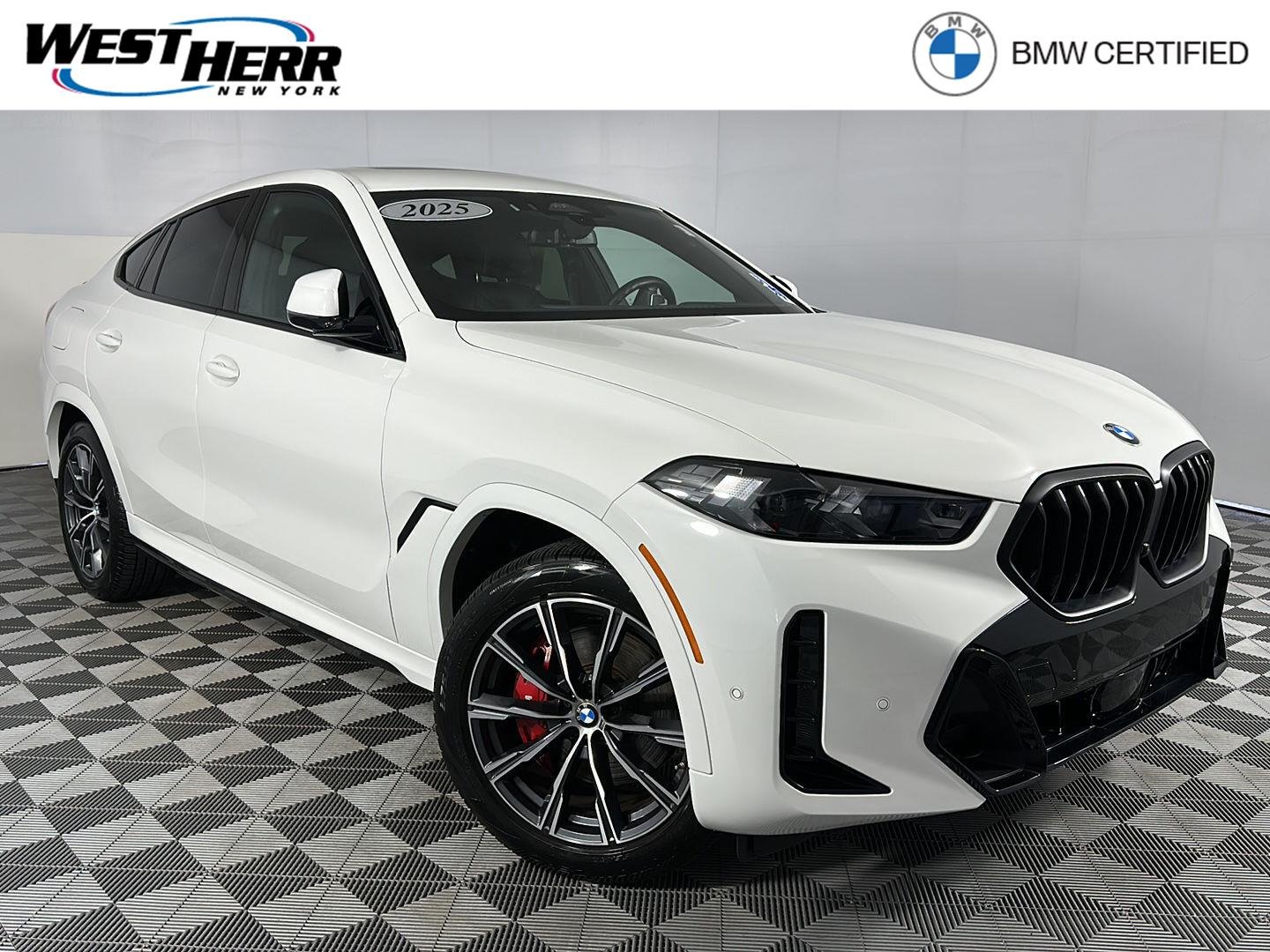Used 2025 Alpine White BMW xDrive40i image 1