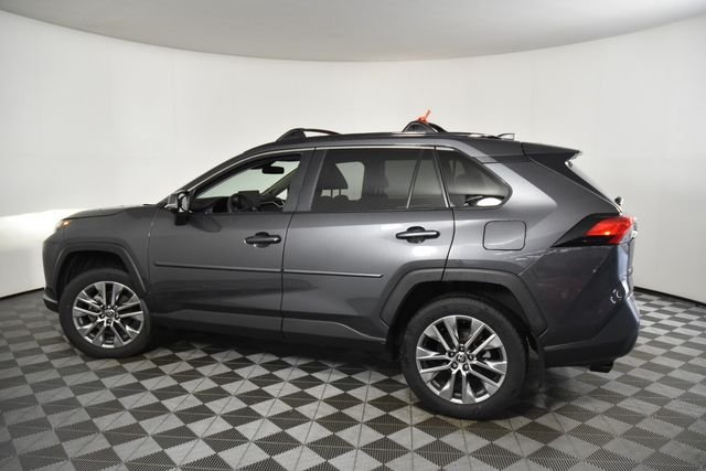 Used 2023 Gray Toyota XLE Premium image 10