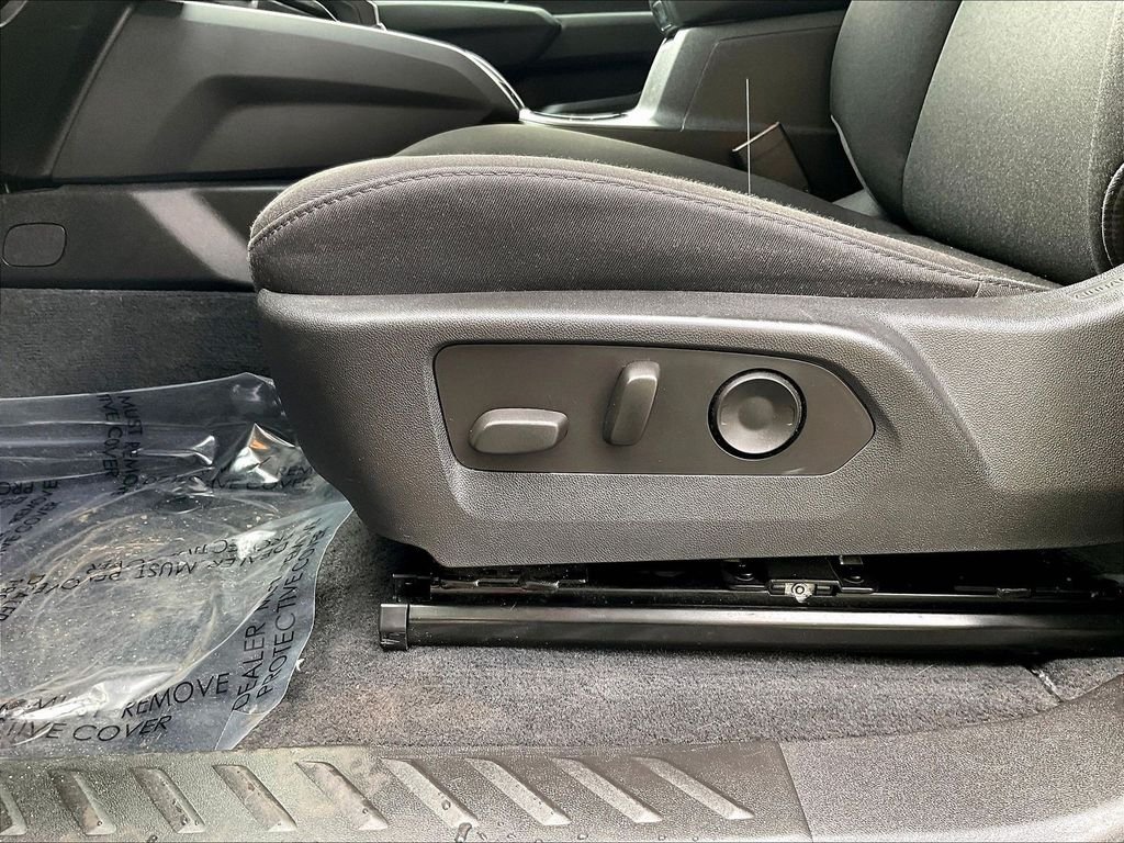 Used 2024 Black Chevrolet Trail Boss image 27