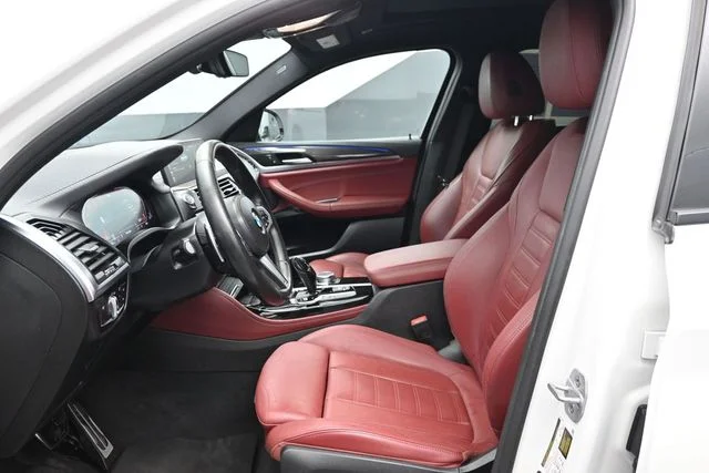 Used 2021 White BMW xDrive30i image 7