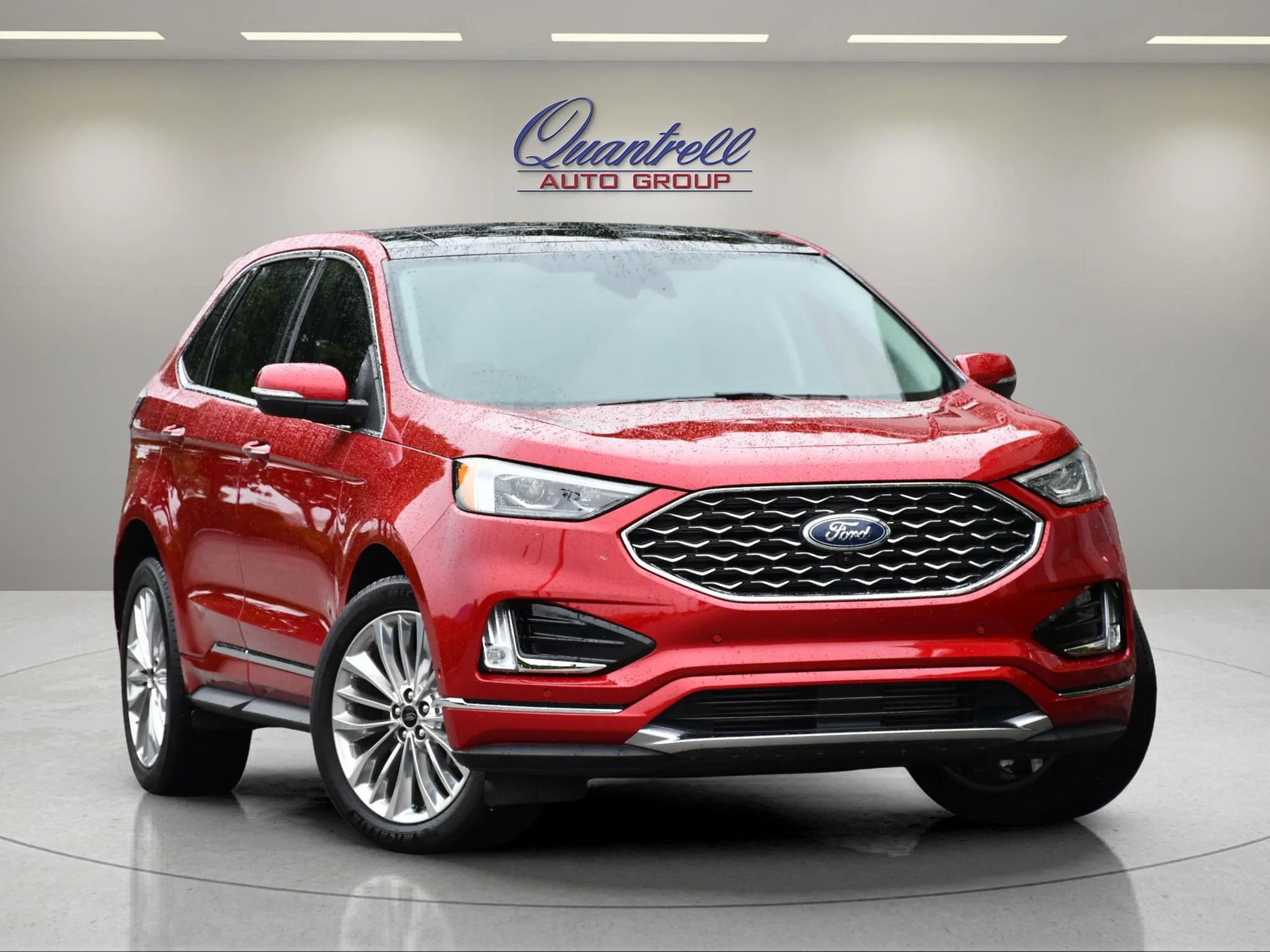 2022 Ford Edge Titanium
