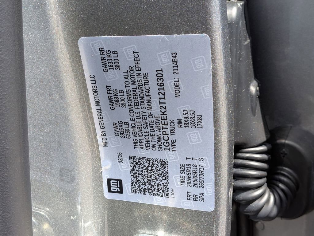 New 2026 Sterling Gray Metallic Chevrolet Trail Boss image 30