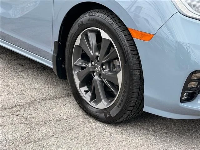 Used 2024 Gray Honda Elite image 32