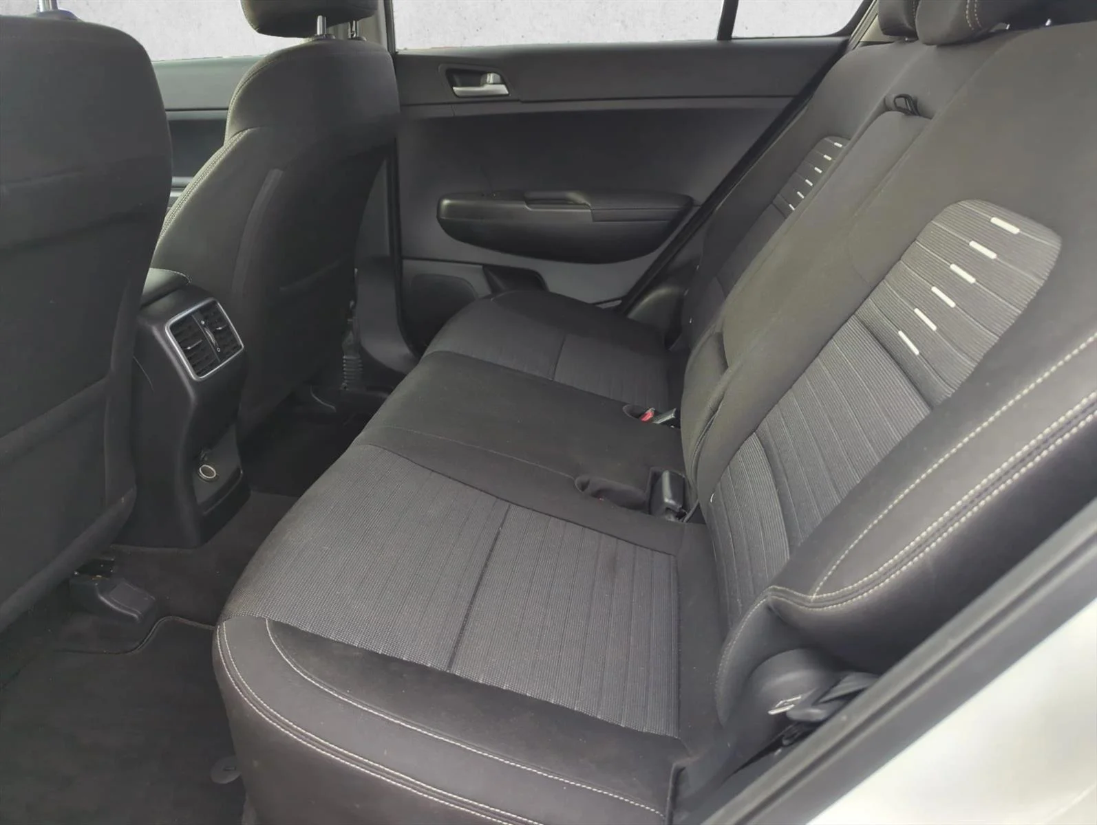 Used 2017 Clear White Kia LX image 7