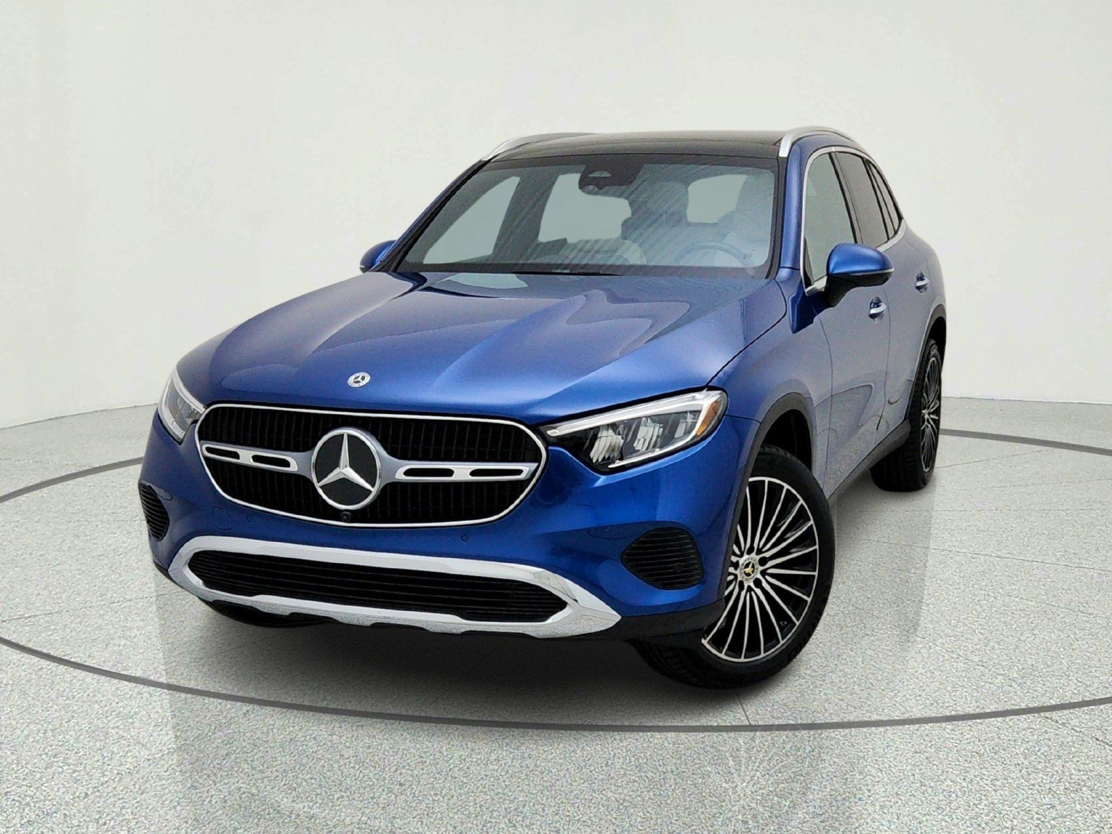 Certified Used 2026 Starling Blue Metallic Mercedes-Benz GLC 300 image 3