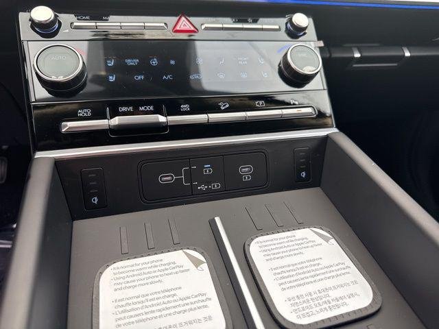 New 2026 Phantom Black Hyundai Limited image 31
