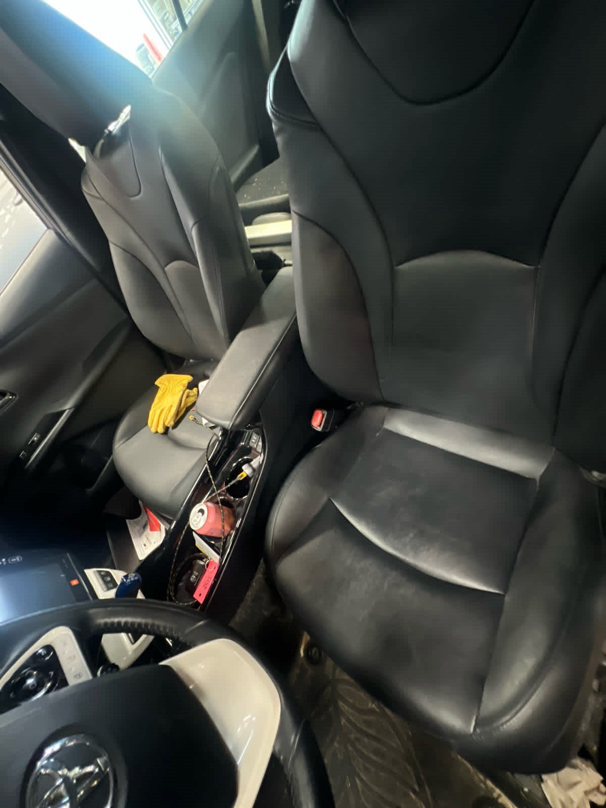 Used 2018 Blue Magnetism Toyota Advanced image 10