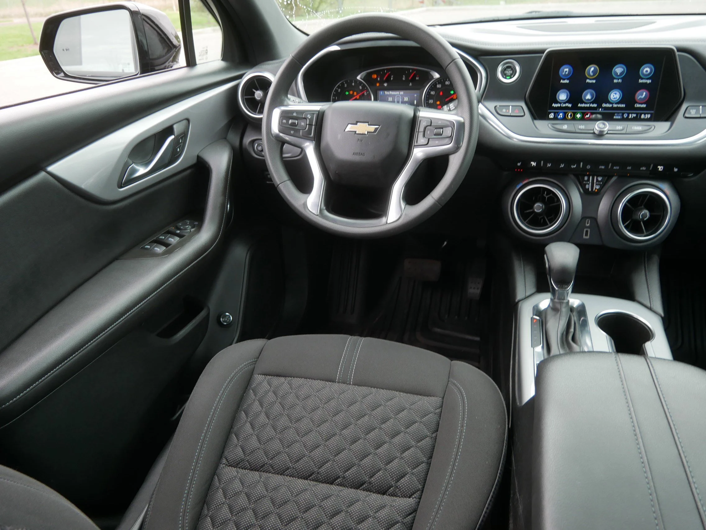 Used 2022 Black Chevrolet LT image 9