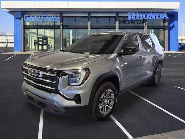 Used 2026 Sterling Metallic GMC Elevation image 4
