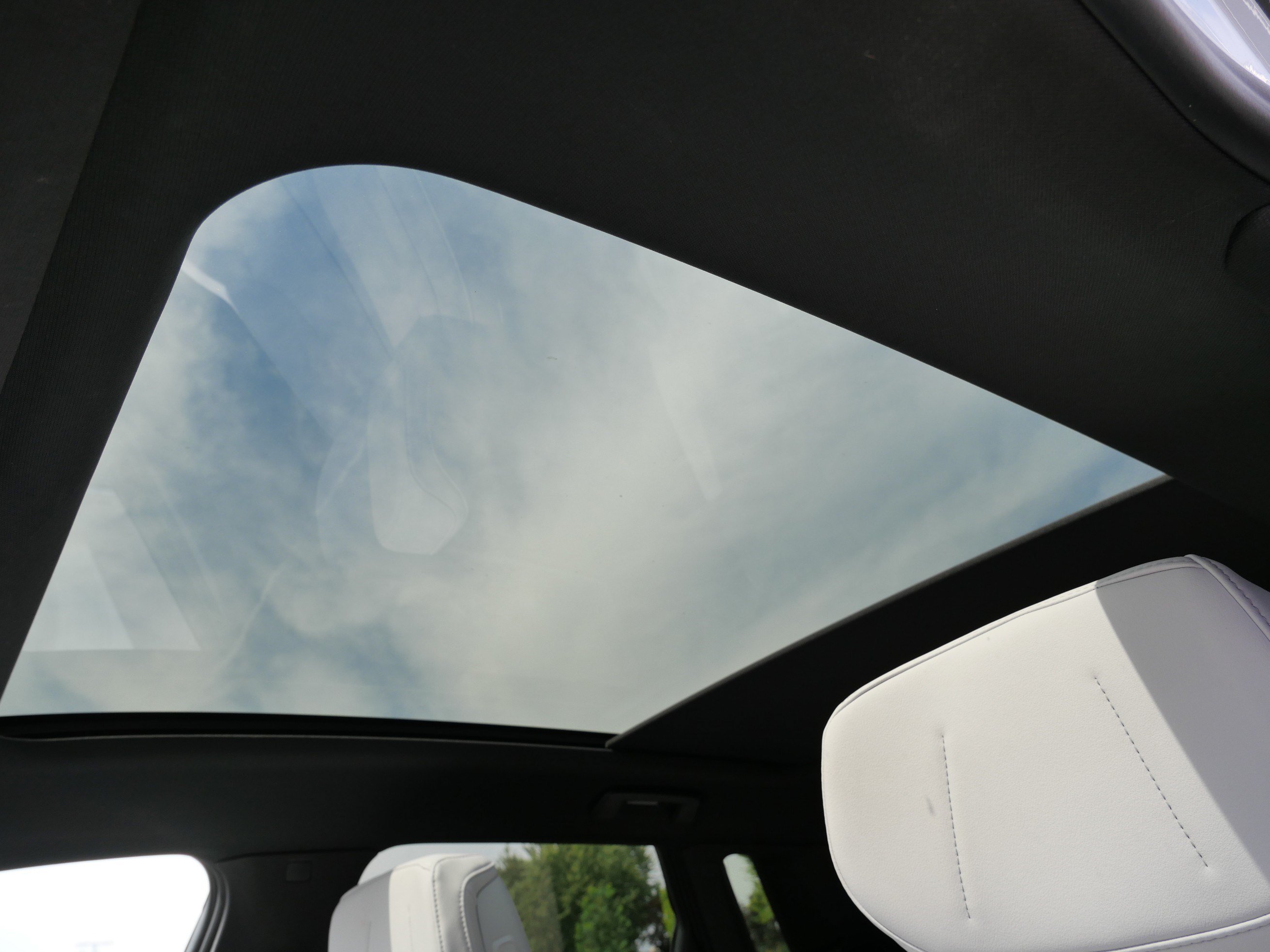 2026 Cadillac LYRIQ Luxury - Photo 32