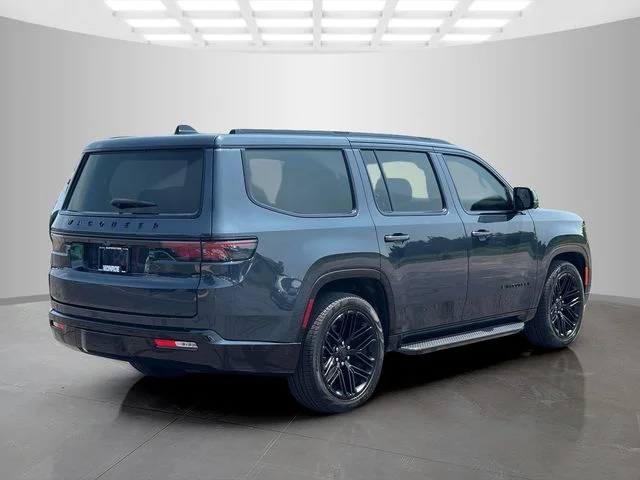 Certified Used 2025  Jeep Series II image 7