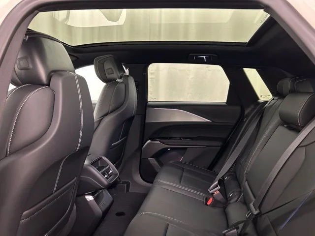 2027 Cadillac LYRIQ Sport - Photo 21