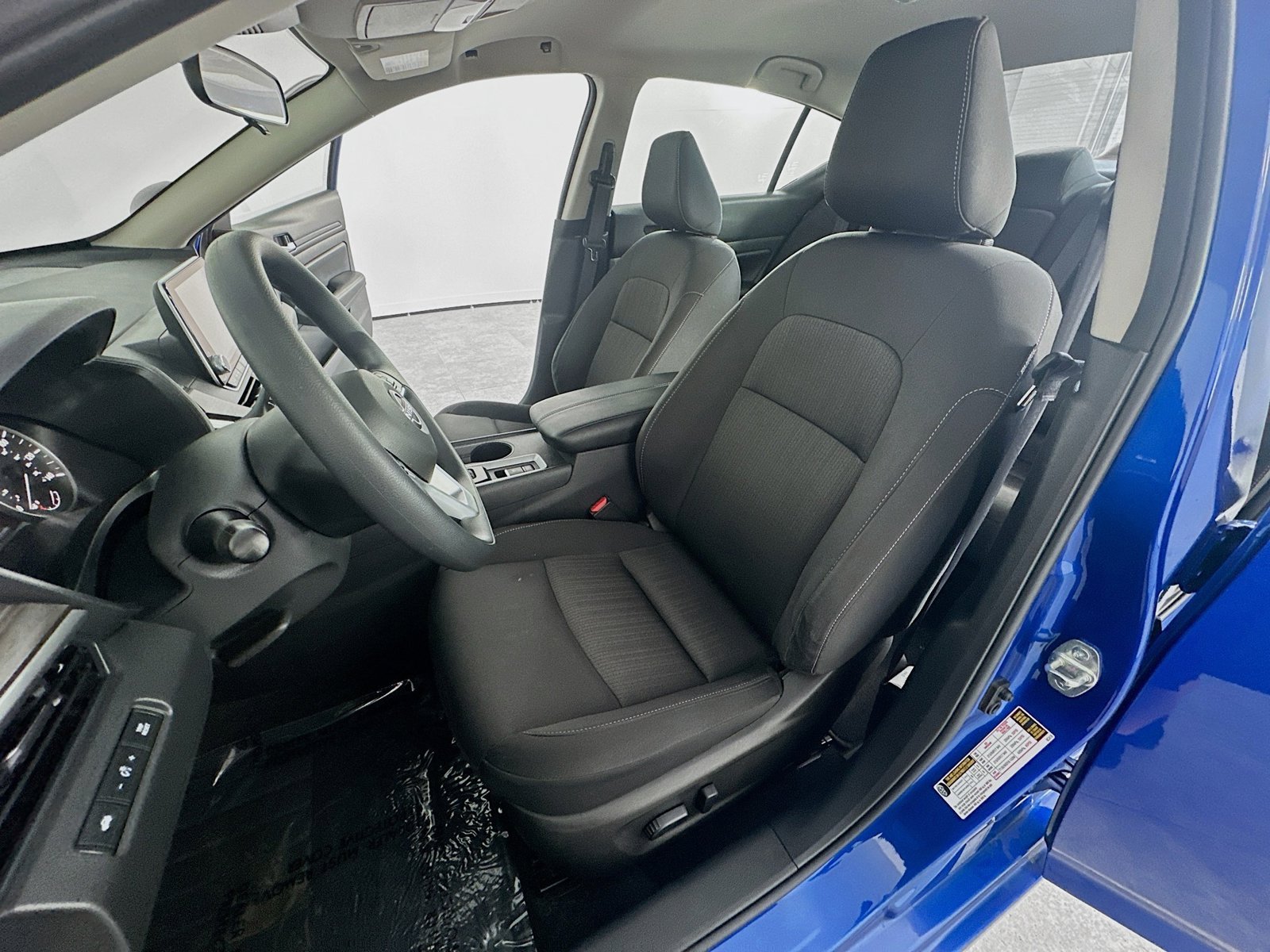 2025 Nissan Altima SV - Photo 26