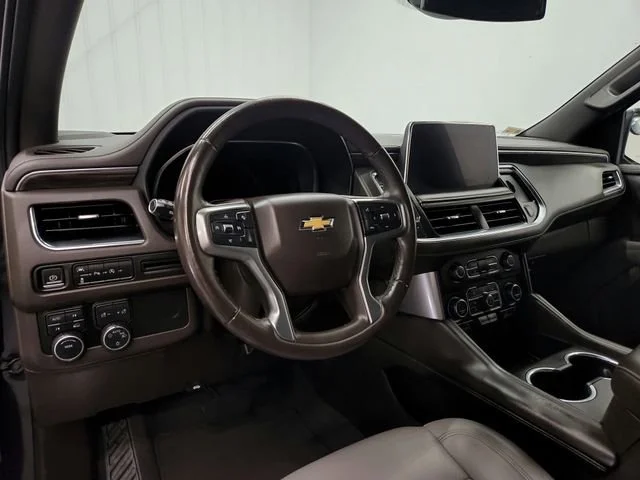 Used 2023 Dark Ash Metallic Chevrolet LT image 17
