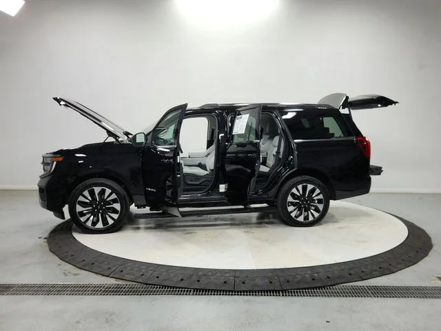 Used 2025 Black Ford Platinum image 13