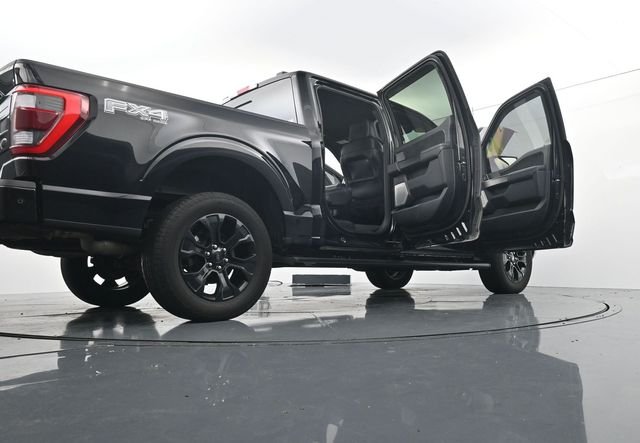 Used 2023 Black Ford Platinum image 43