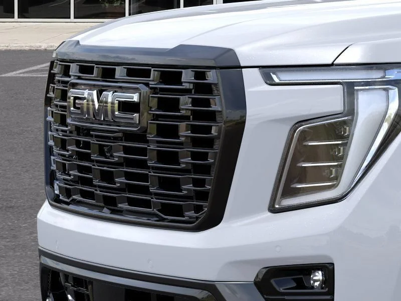 2026 GMC Yukon Denali Ultimate - Photo 13