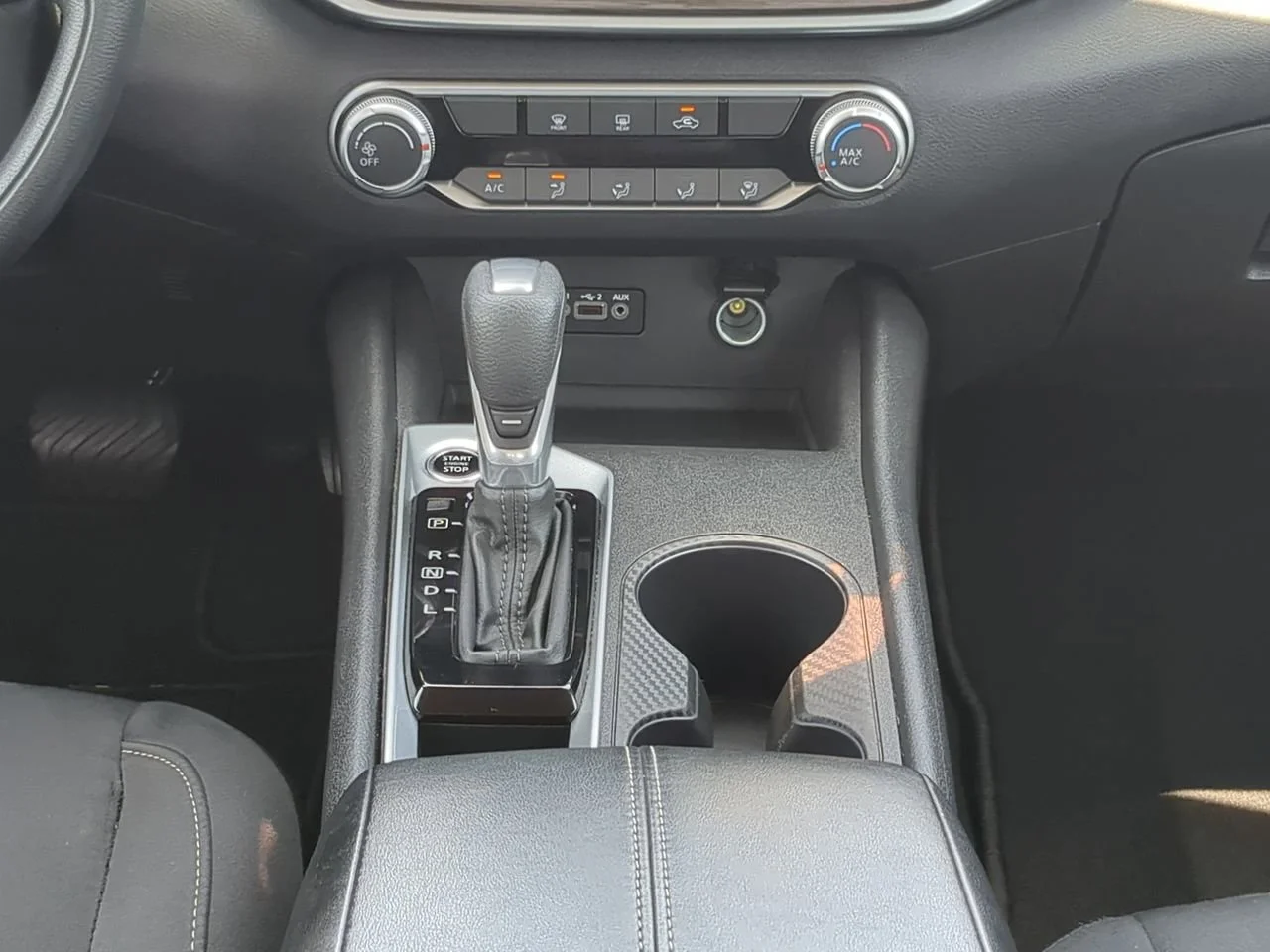 2025 Nissan Altima SV - Photo 16