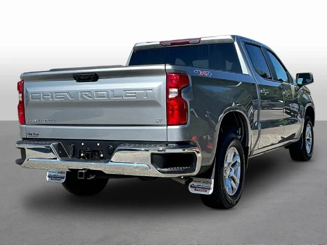Used 2024 Gray Chevrolet LT image 8