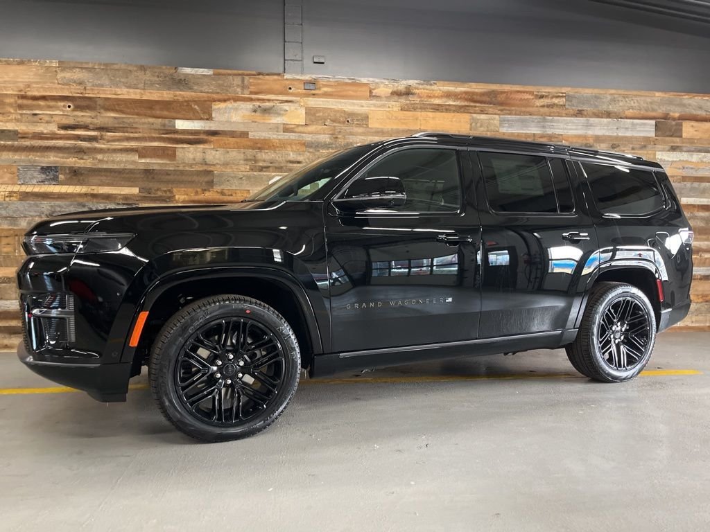 New 2026 High Gloss Black Exterior Paint Jeep Limited Reserve image 19