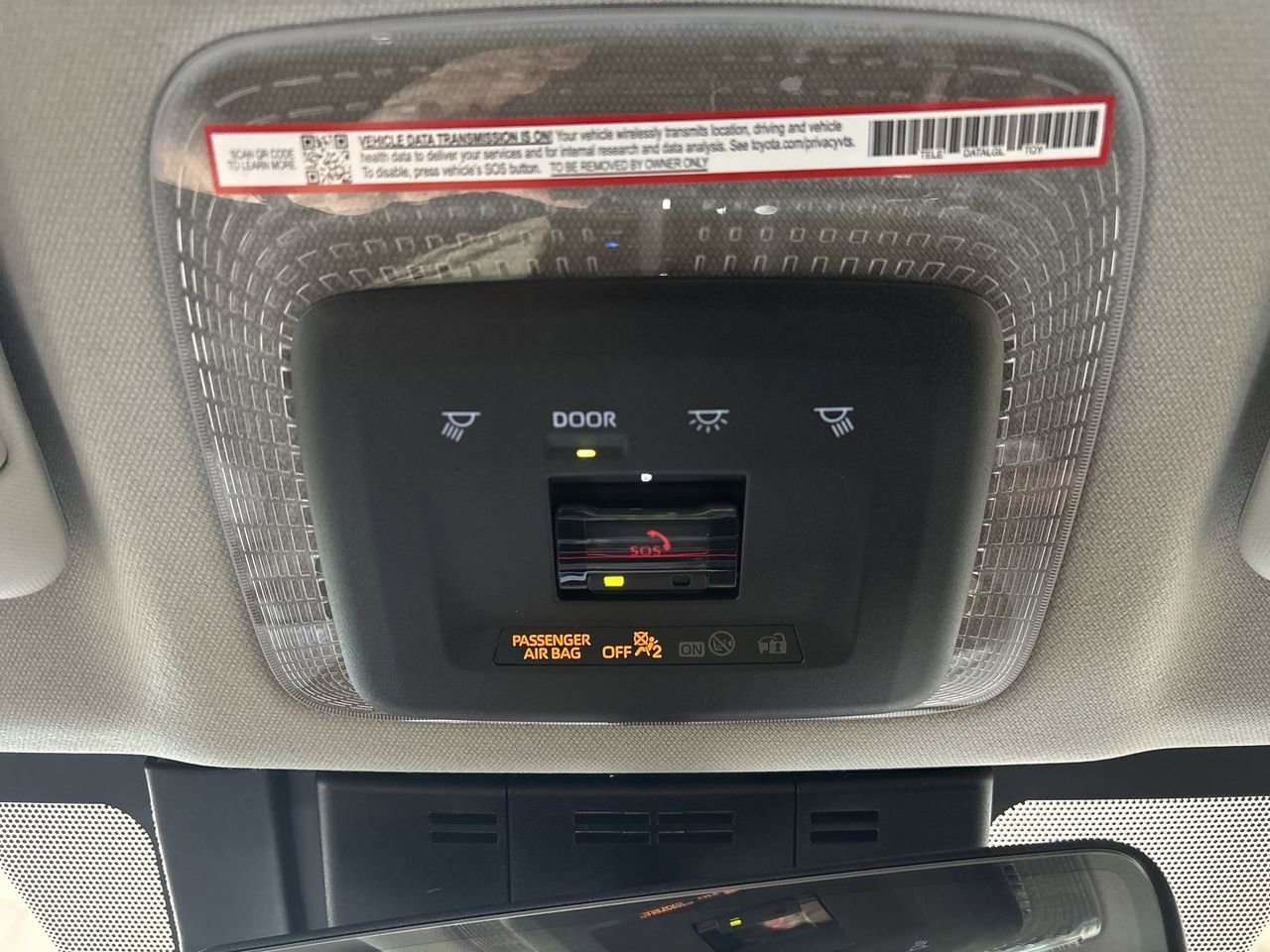 2026 Toyota Prius Plug-in Hybrid XSE - Photo 16