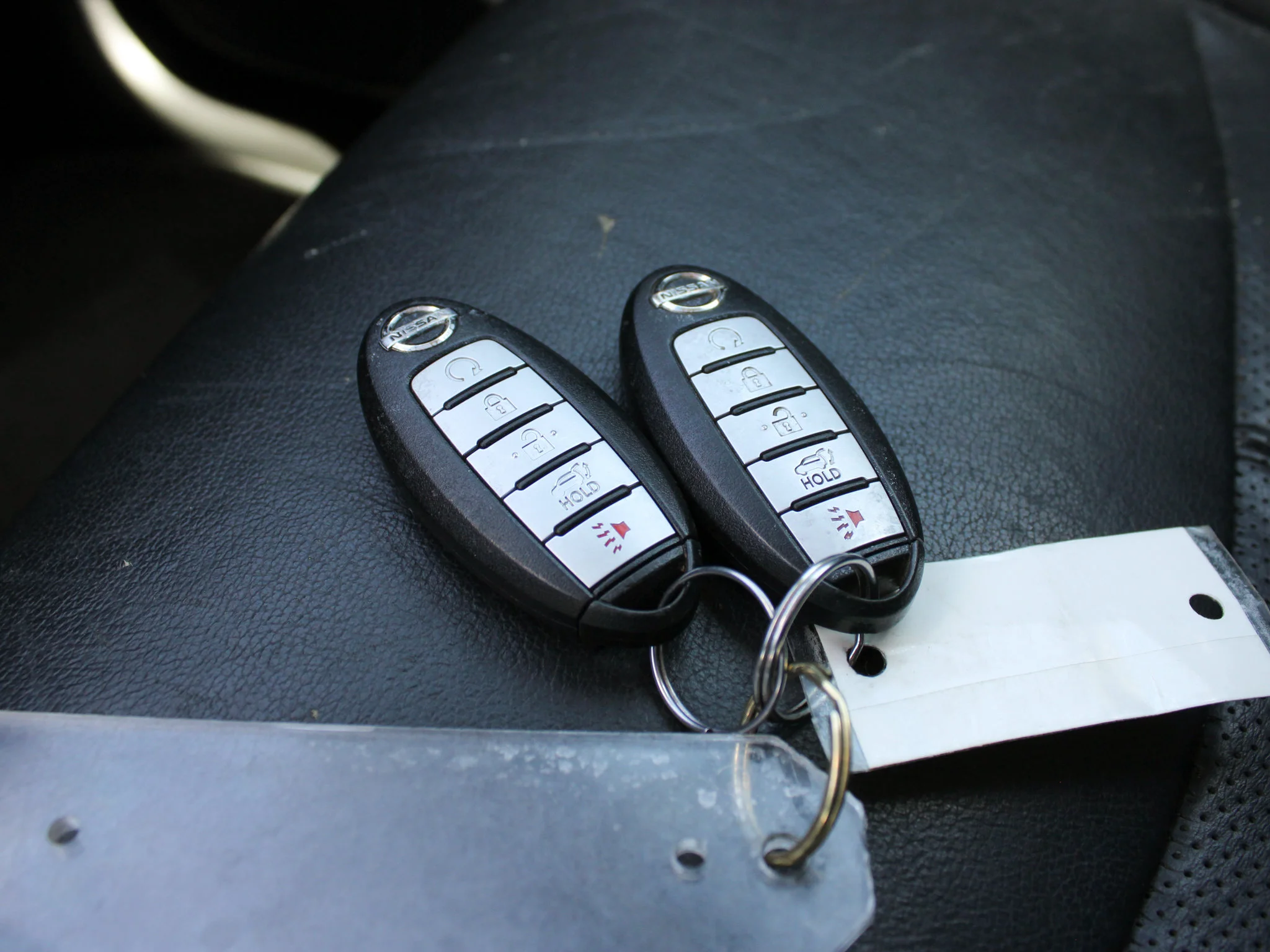 Used 2014 White Nissan Platinum * V6 | Heated/Cooled Seats | Rear DVD | Trailer Tow Package | BOSE | 360 Camera image 26