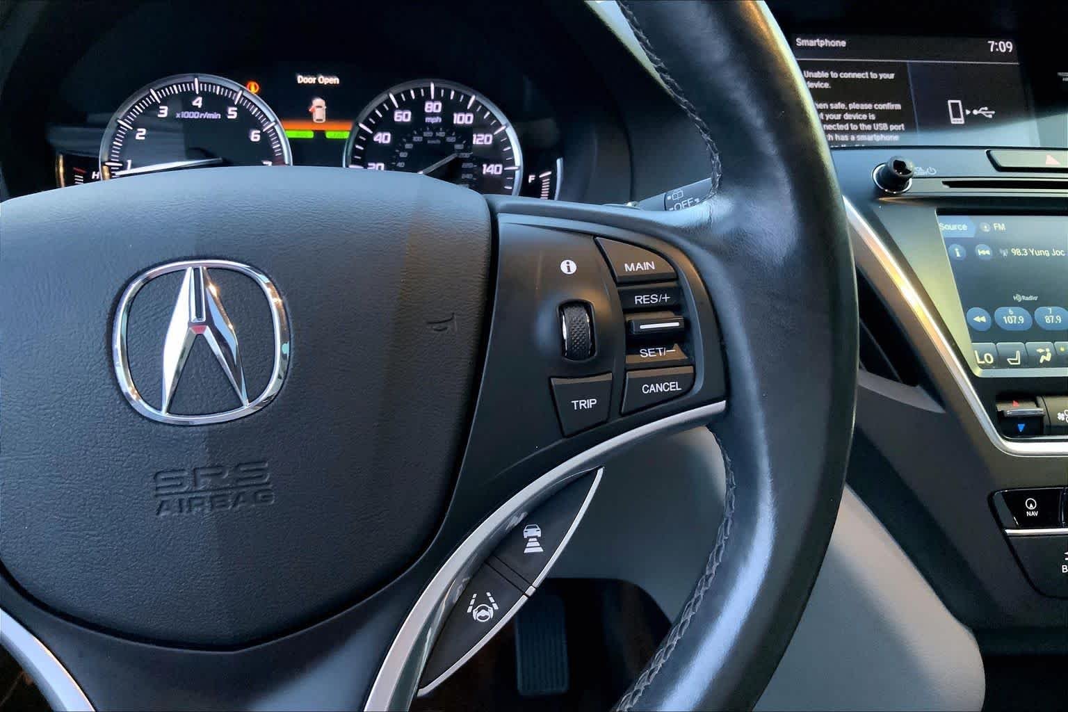 Used 2020 Lunar Silver Metallic Acura w/Technology Pkg image 22