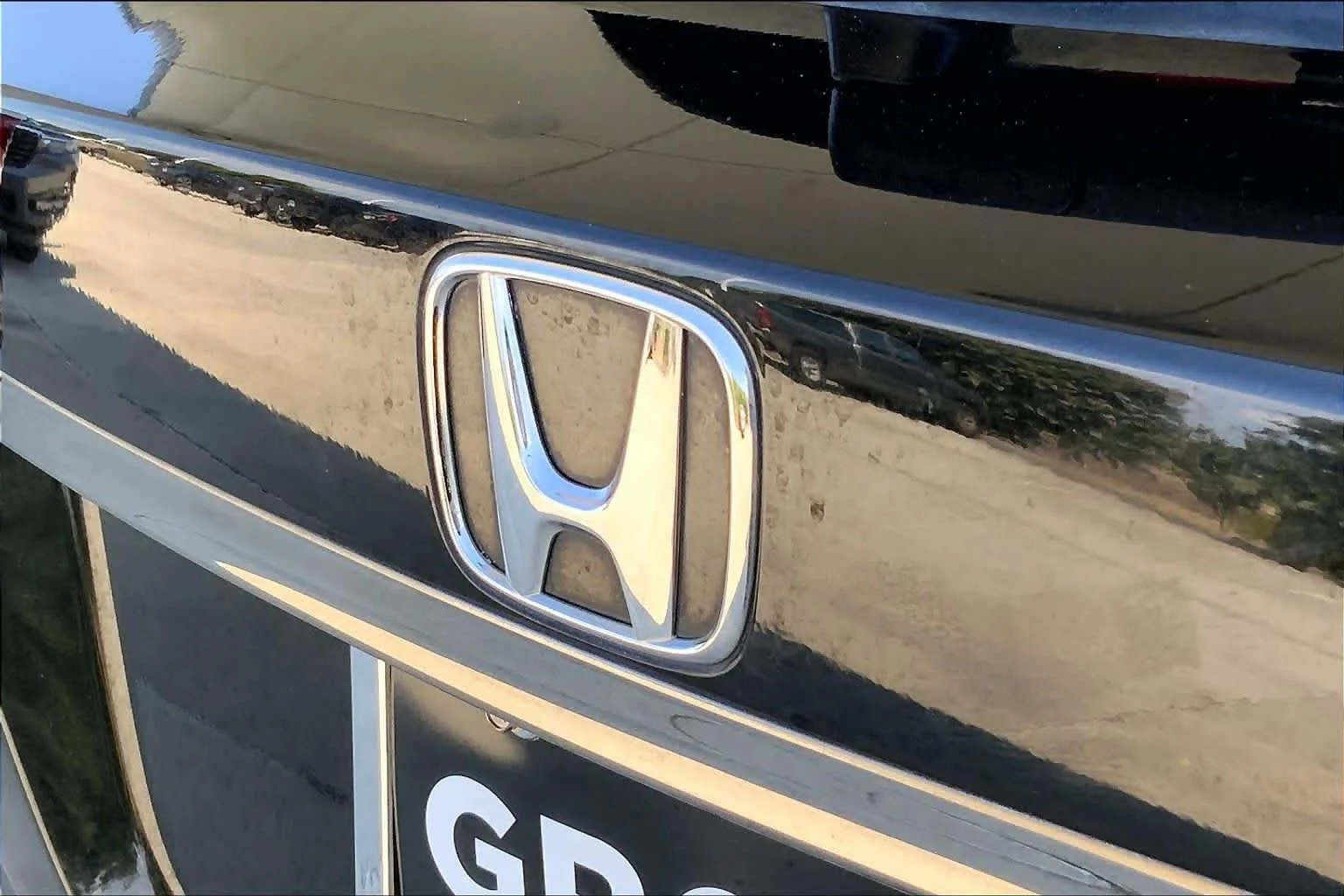 Certified Used 2022 Crystal Black Pearl Honda 2WD EX image 10