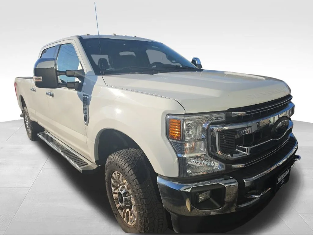 Used 2021 White Ford XLT image 2