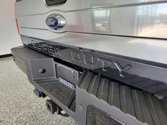 Used 2015 Black Ford Platinum image 26