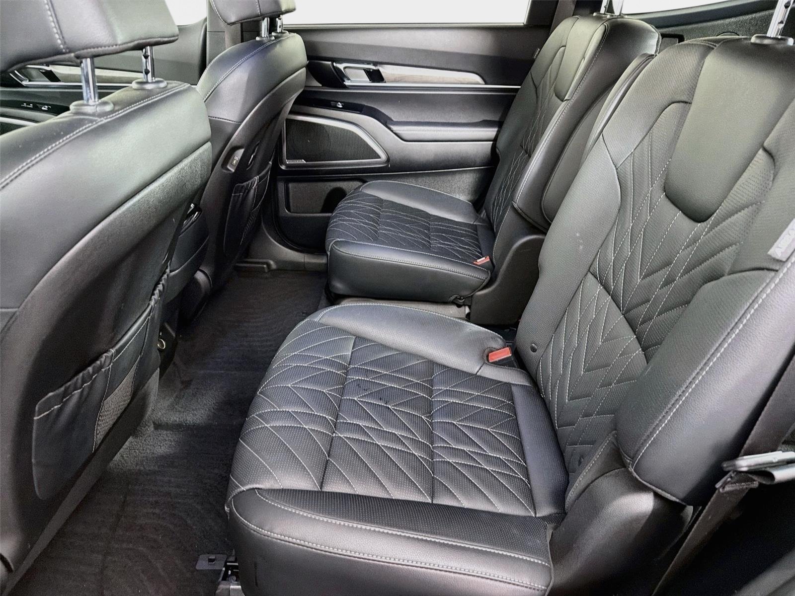 Used 2024 Ebony Black Kia EX X-Line image 23