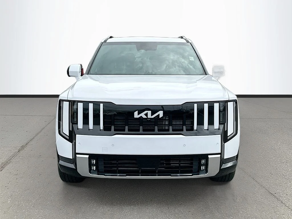 New 2027 White Kia SX image 2