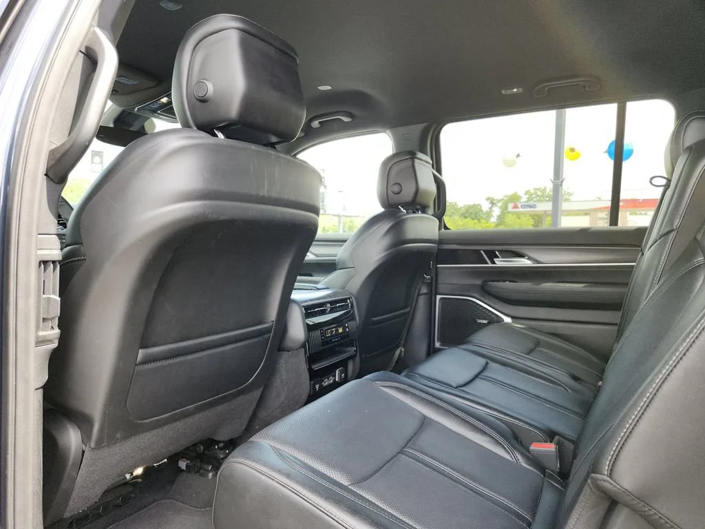 Used 2024 Gray Med Jeep Series II image 18