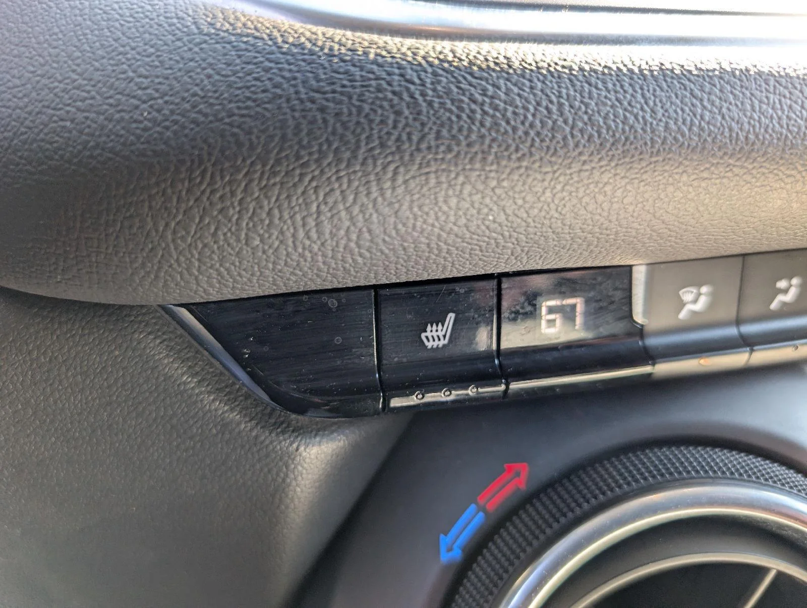 Used 2021 SUMMIT WHITE Chevrolet LT image 23