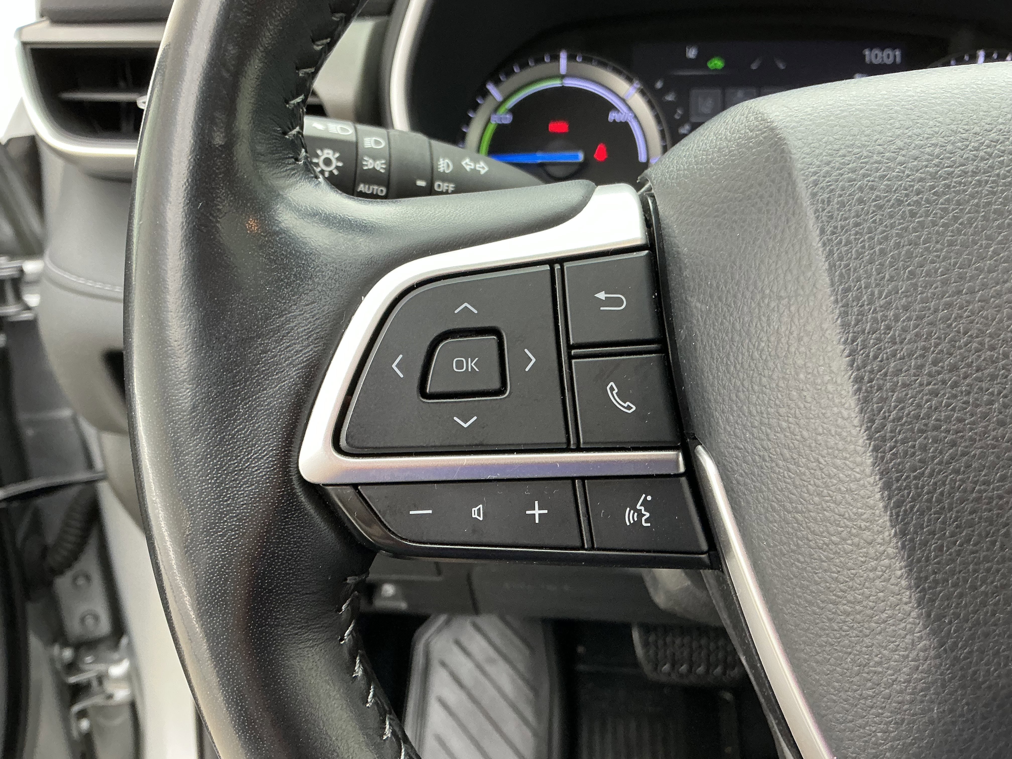 2022 Toyota Highlander XLE - Photo 9