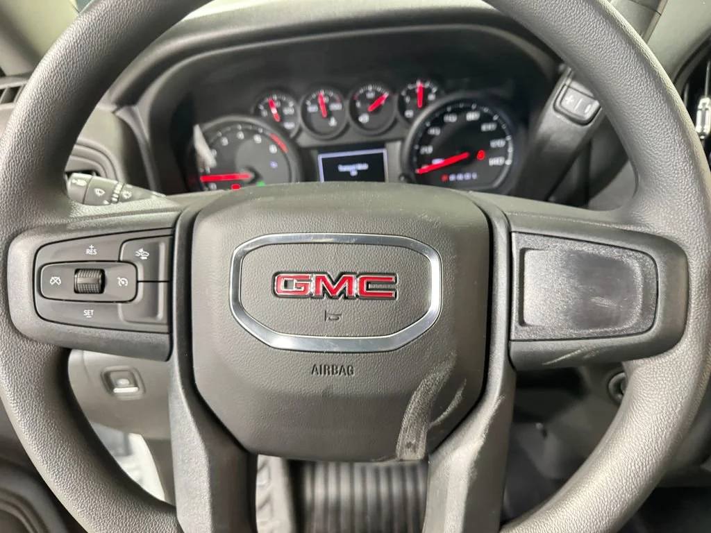 New 2026 Summit White GMC Pro image 15