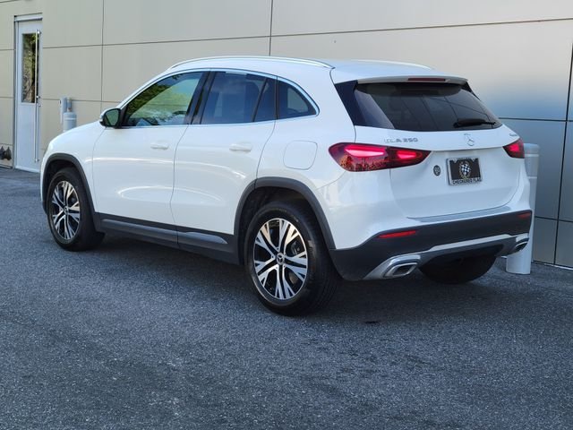 Used 2025 White Mercedes-Benz GLA 250 image 3