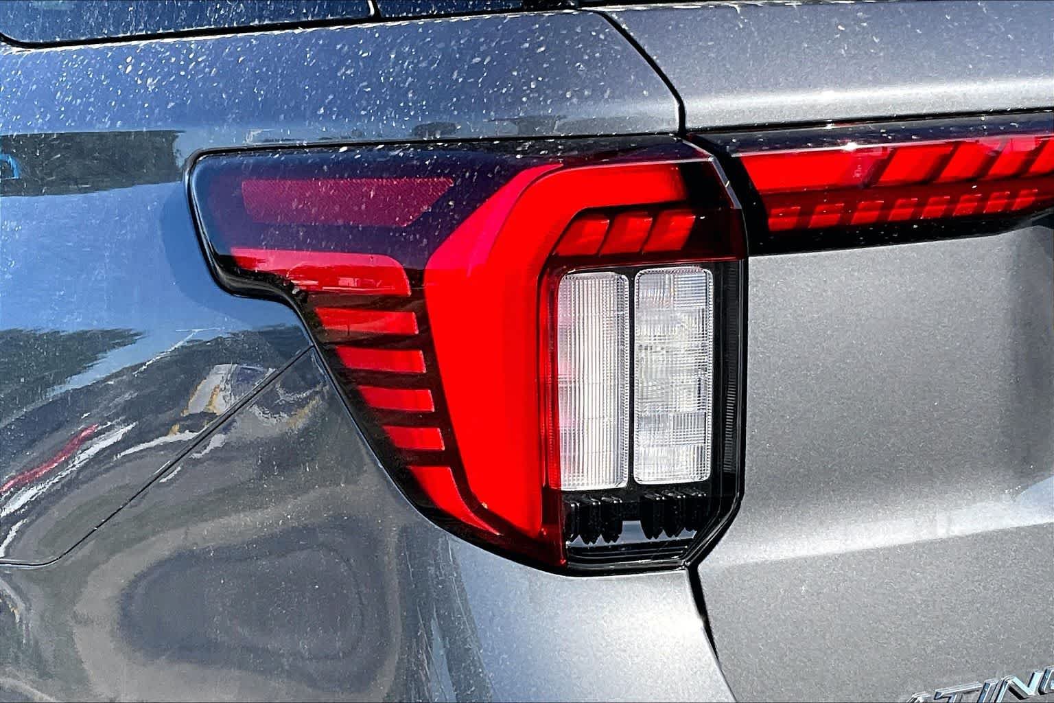 New 2026 Carbonized Gray Metallic Ford Platinum™ image 11