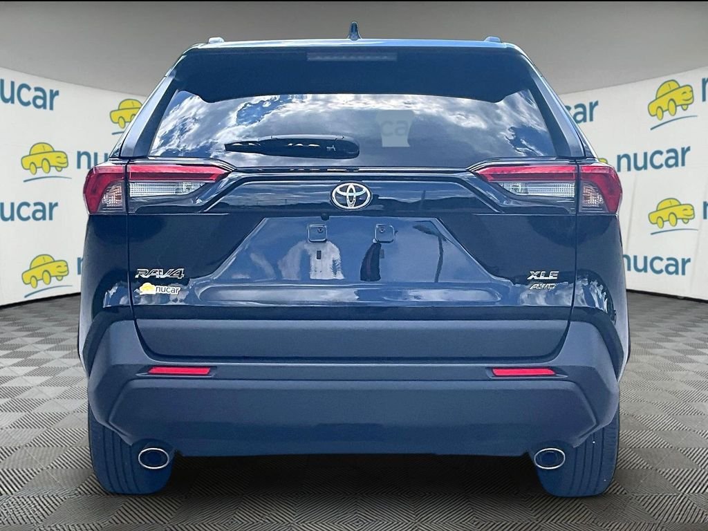 Used 2023 Black Toyota XLE image 5