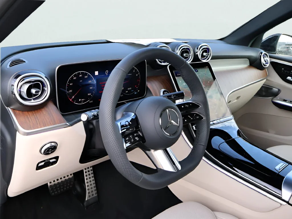 New 2027 Gray Mercedes-Benz GLC 300 image 17