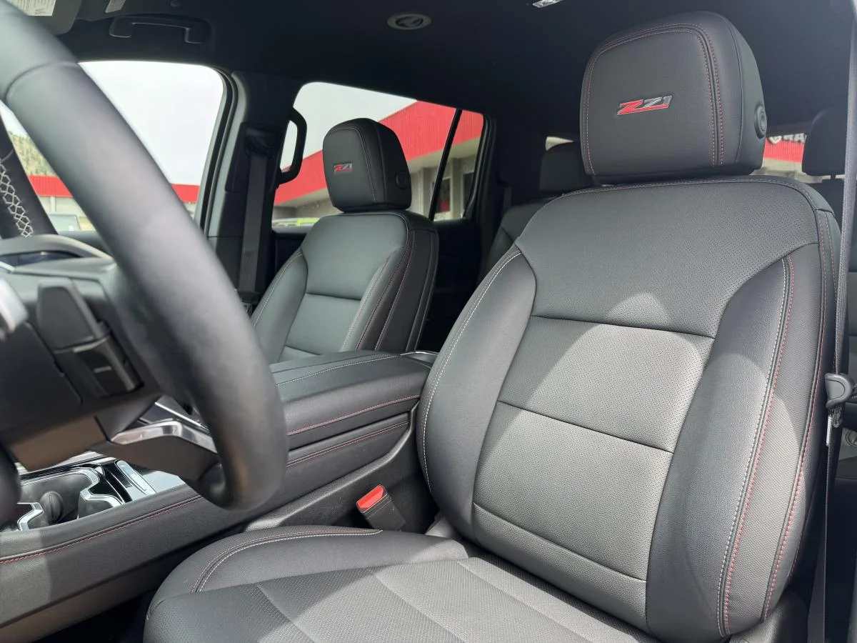 Used 2026 White Chevrolet Z71 image 17