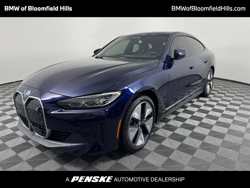 2023 BMW i4 eDrive35's photo