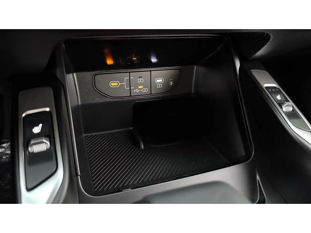 New 2026 Blk Kia S image 21