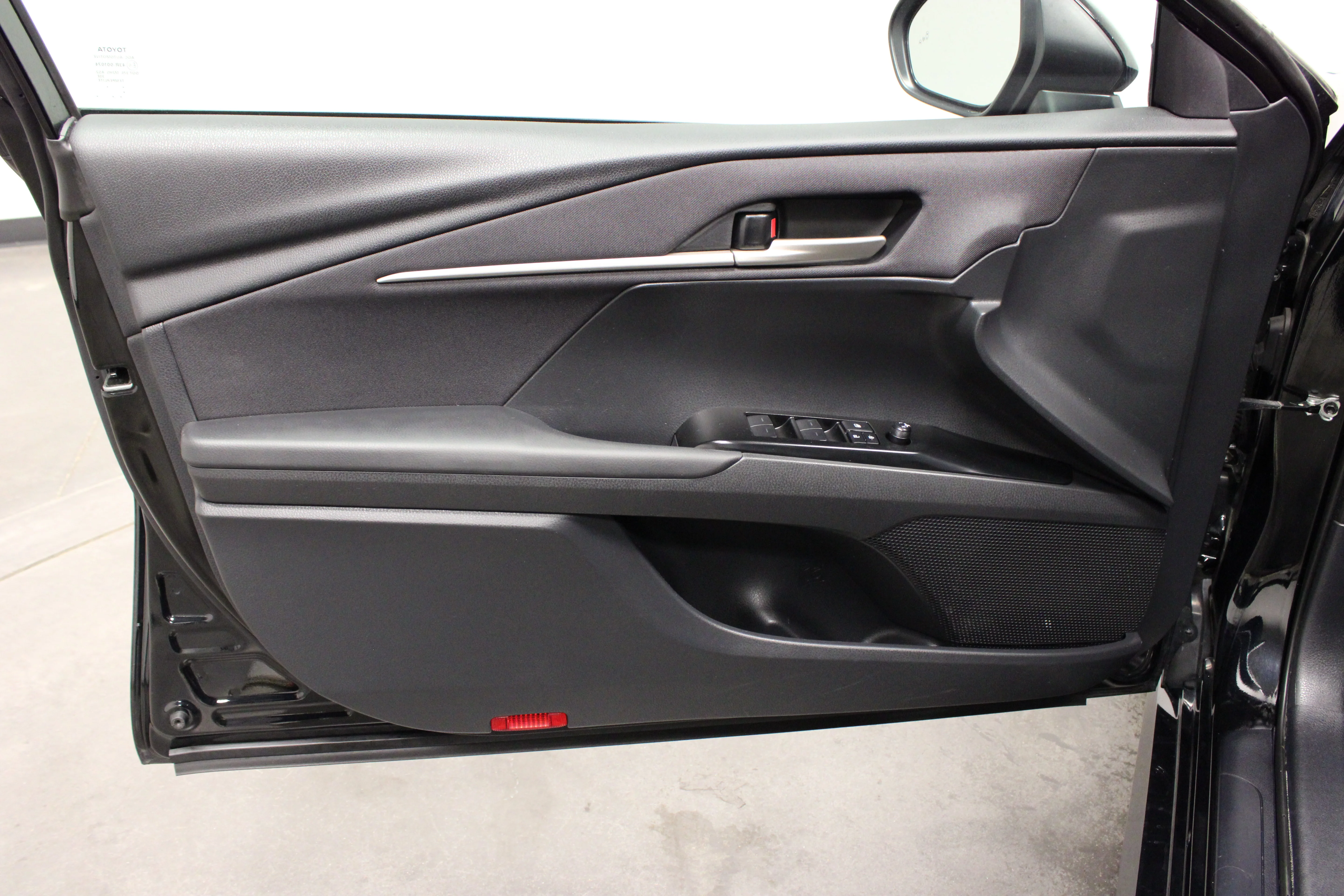 Used 2025 Midnight Black Metallic Toyota LE image 18