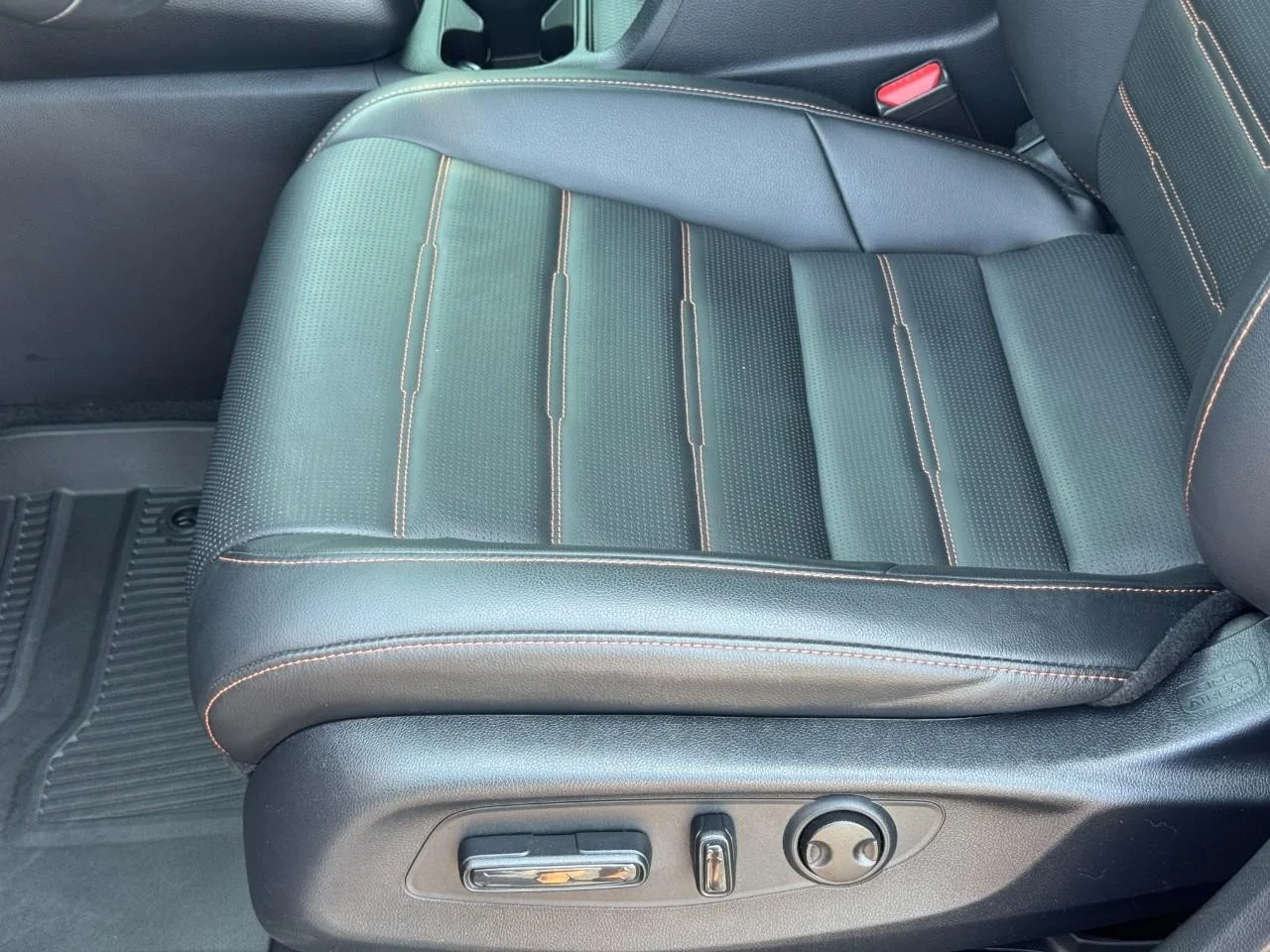 2025 Honda CR-V Sport-L - Photo 18
