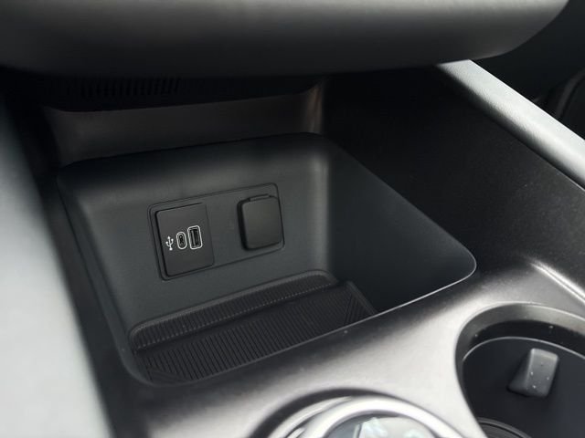 New 2026 Carbonized Gray Metallic Ford Tremor image 58