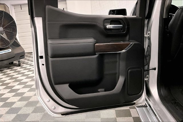 Used 2021 Quicksilver Metallic GMC SLT image 21