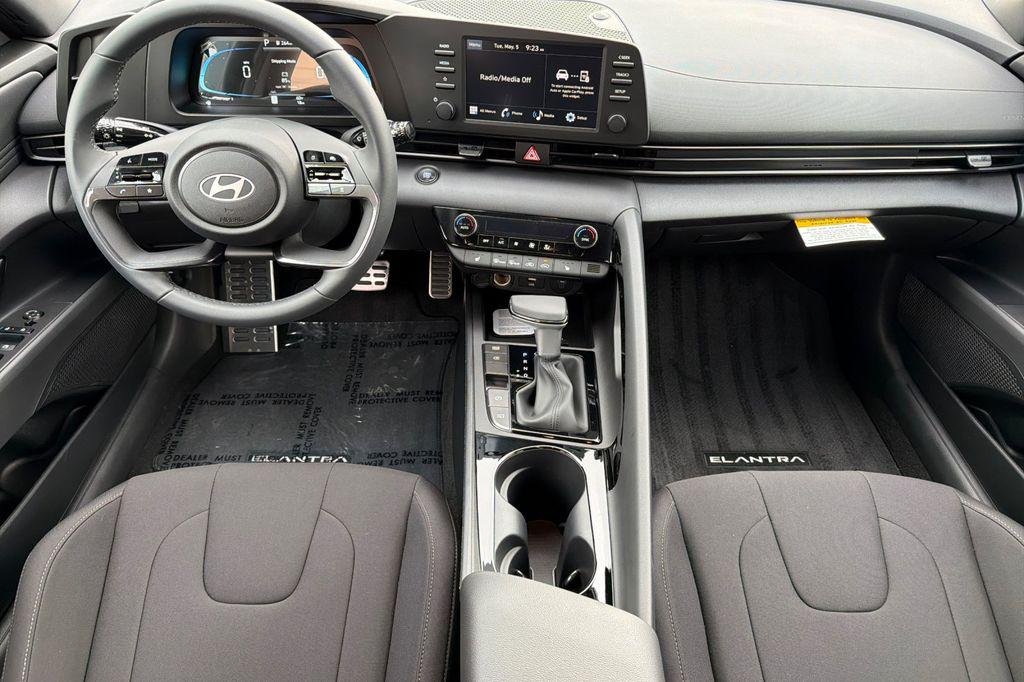 New 2026 Gray Hyundai SEL Sport Premium image 11