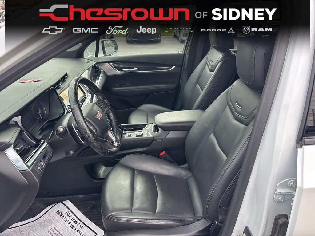 Used 2024 Crystal White Tri-Coat Cadillac Sport image 26
